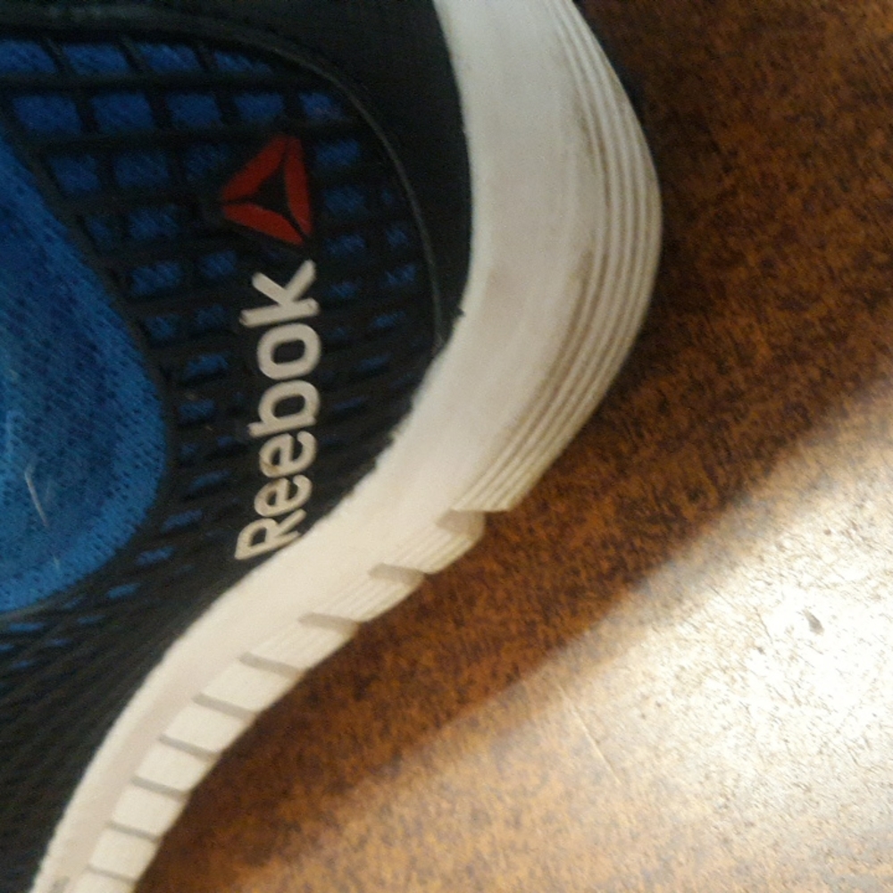 Reebok Size 7 1/2 Male (SKU OR) - Picture 4 of 5